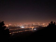 -鬼笑石后山停车场