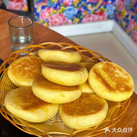 土柴煮特色铁锅第一炖