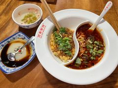 -万县面馆(高笋塘店)