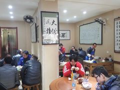 大堂-天发芽·何记葫芦头泡馍·老字号(小南门店)