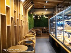 面包甜点陈列柜-焙丽拾光(麦凯乐直营店)