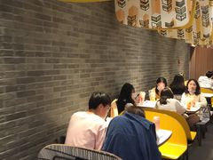 大堂-麦当劳(广州新港东路第二分店)