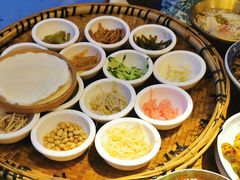 -包整·丝娃娃(一览甲秀楼风景店)