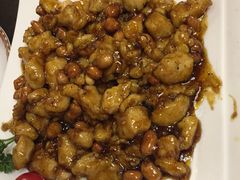 -金牌餐厅·天津菜·八珍豆腐·老爆三(瓷房子店)