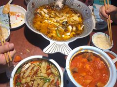 -川人百味·水煮活鱼(赛罕万达店)