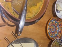 -洱火云南酸菜牛肉火锅(石景山当代商城店)