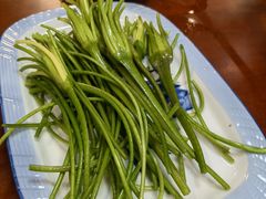 -菌之家·专业纯野生菌火锅·特色炒菌