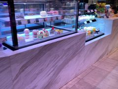 面包甜点陈列柜-巴黎贝甜(龙江店)