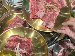 -何发发和牛烧肉·鳗鱼榴莲放题自助(乐峰广场店)