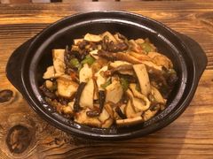 茶树菇炒肉-江南古镇味道·私房菜