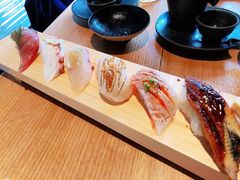 寿司拼盘-James Parker Sushi & Sake
