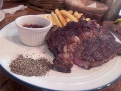 -羽深肉铺 Steak & Wine