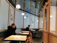 大堂-老乡鸡(上海品尊国际中心店)