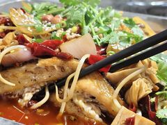 -万州烤鱼江湖菜(圣地阳光店)