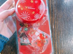 -星巴克臻选(盐城金鹰聚龙湖店)