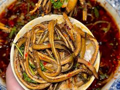 -谢老五跷脚牛肉·非遗传承店