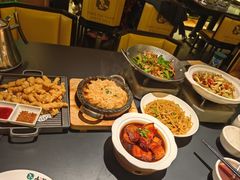 -小菜园新徽菜(青岛市南万象城店)