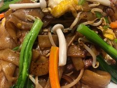 广式干炒牛河-八府香鸭·啫啫煲(华山路店)