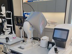 -宝岛眼镜(长沙侯家塘店)