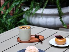 -潮一不贰·法式甜品·生日蛋糕·西式简餐(外滩店)