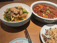 -蜗牛的家旅行主题云南菜餐厅.小酒馆(护国寺店)