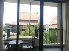 -三亚湾海居铂尔曼度假酒店