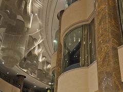 -深圳君逸国际酒店(龙岗横岗塘坑地铁站店)