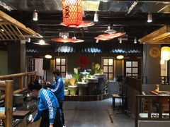 大堂-锅来乐地锅鸡(安亭店)