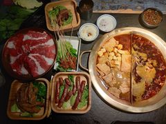 -九鼎轩脆毛肚火锅(南京东路店)