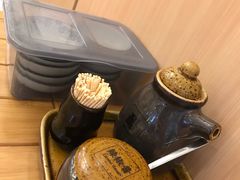 -狮头牌卤味研究所·卤味饭(花城汇南区店)