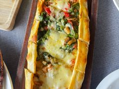 四季皮塔饼-Efes Turkish & Mediterranean Cuisine 艾菲斯餐厅(陆家嘴店)