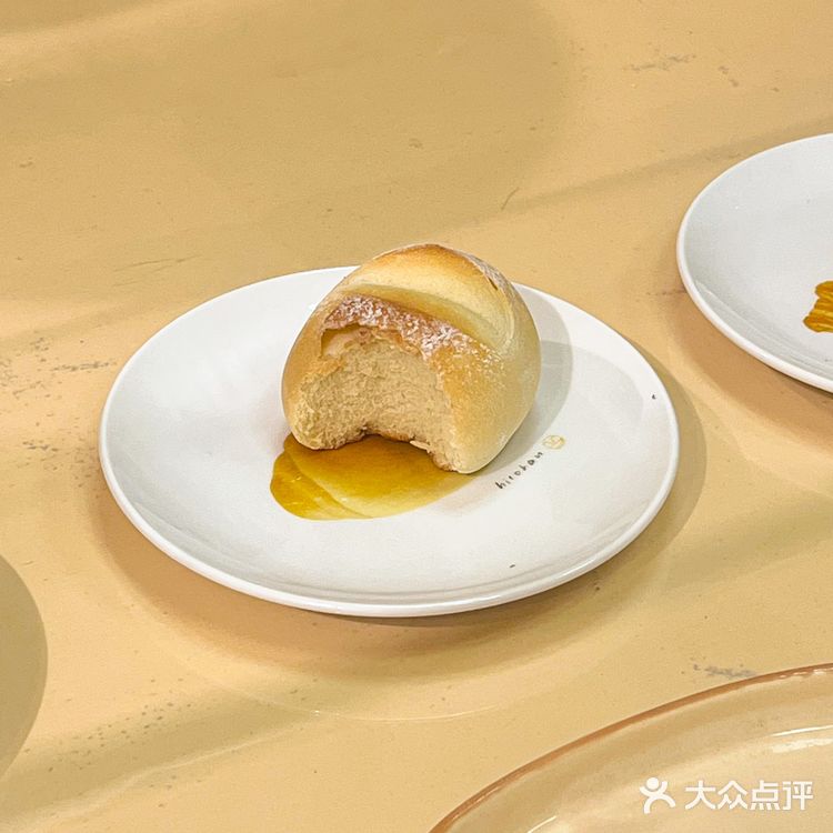 杭州打卡新地标📍巨型吐司房子可爱面包店‼️