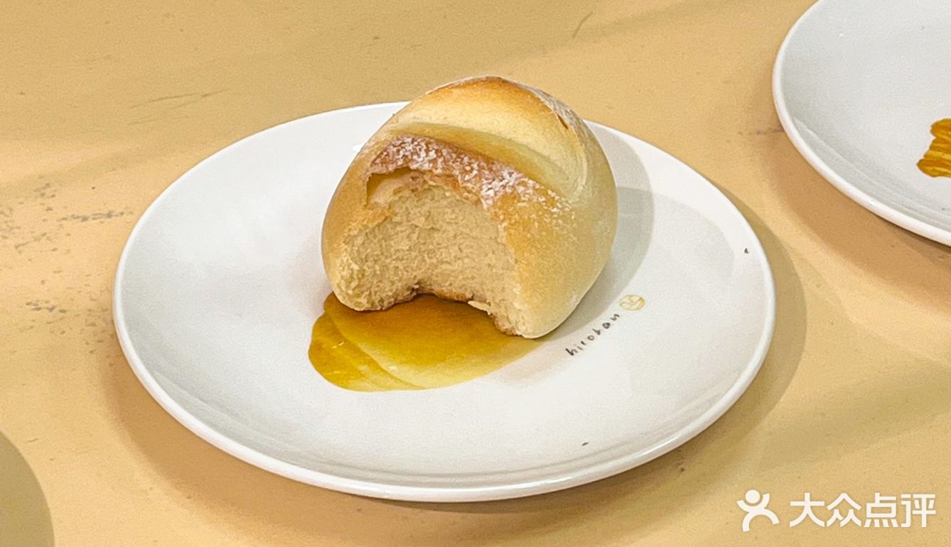 杭州打卡新地标📍巨型吐司房子可爱面包店‼️