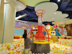 -MELAND CLUB亲子乐园•派对(虹桥万象城店)