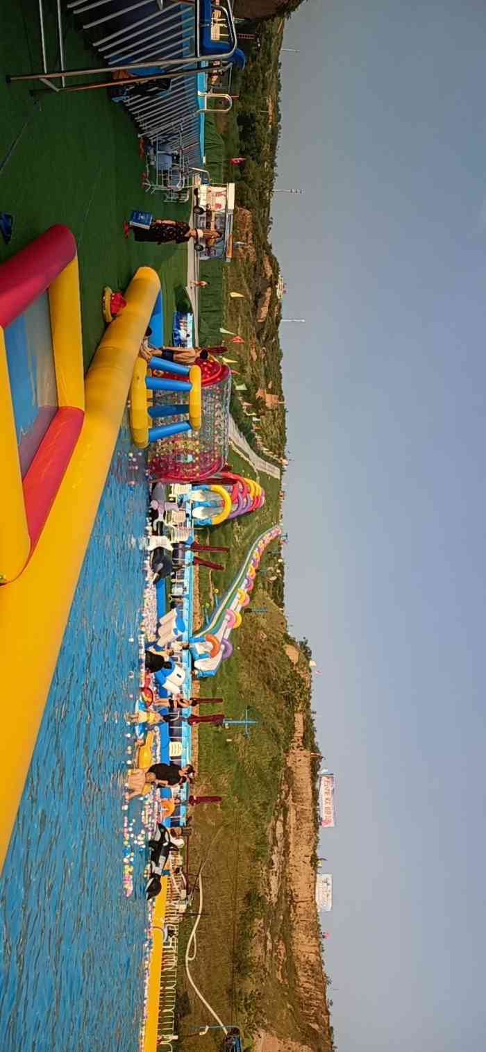 五龙水世界-"休息专门跑来玩,开车过来40分钟左右,跟.