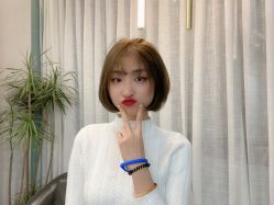 -AYO SALON