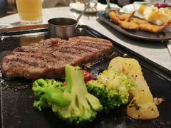 -必胜客(城西银泰店)
