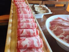一米肥牛-旺晖本帮骨头煲·深夜火锅(梅园路店)