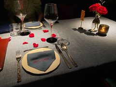 -弦月窗LUNETTE BY AMANDA(复兴路店)