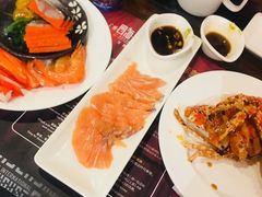 -四海一家自助餐(益田假日广场店)