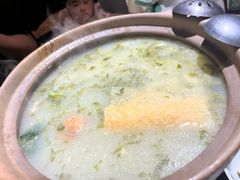 -聚汇三少·龙虾·中餐厅(莫邪路新天地店)