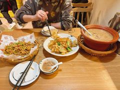 -董厨煨汤馆(车站路店)
