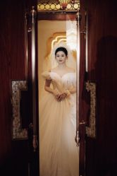 -Lady  Jane高端婚纱礼服馆