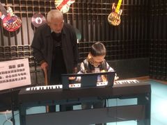 -IN-SHOW音秀音乐艺术中心 架子鼓钢琴(大宁校区)