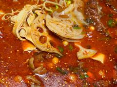 -张翻越·川渝冒菜·武汉黑鸭煲(城北万象城店)