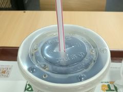 -华莱士·全鸡汉堡(湛江新华店)