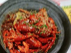 -肥肥虾庄·金牌油焖大虾(汉口城市广场店)