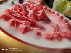 -清真·噃茄树黄柿子火锅