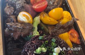 Black Pepper Sirloin Steak Rice