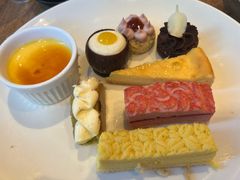 -怡咖啡海鲜自助餐厅(浦东香格里拉店)